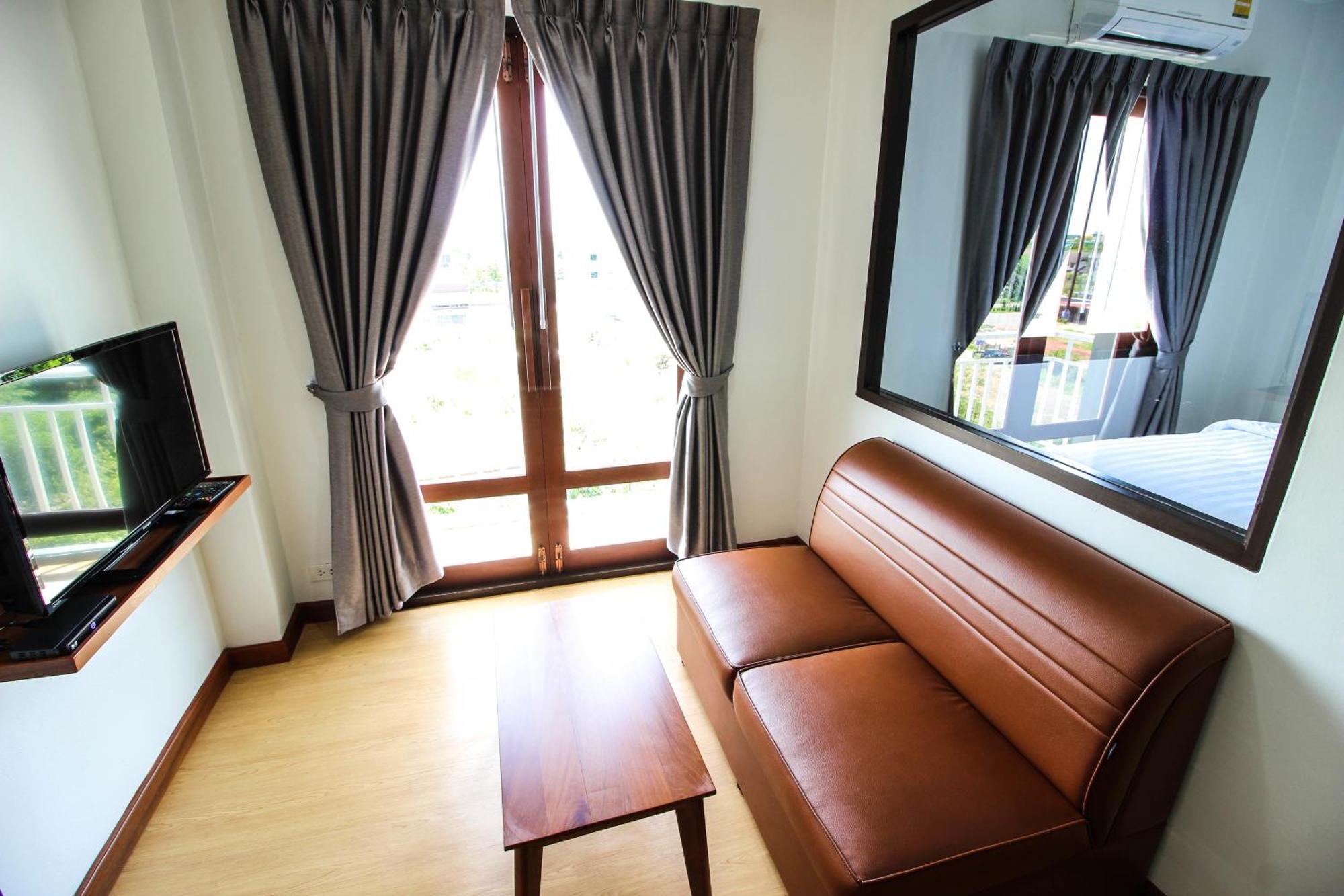 Tai-Shan Suites Ratchaburi Camera foto